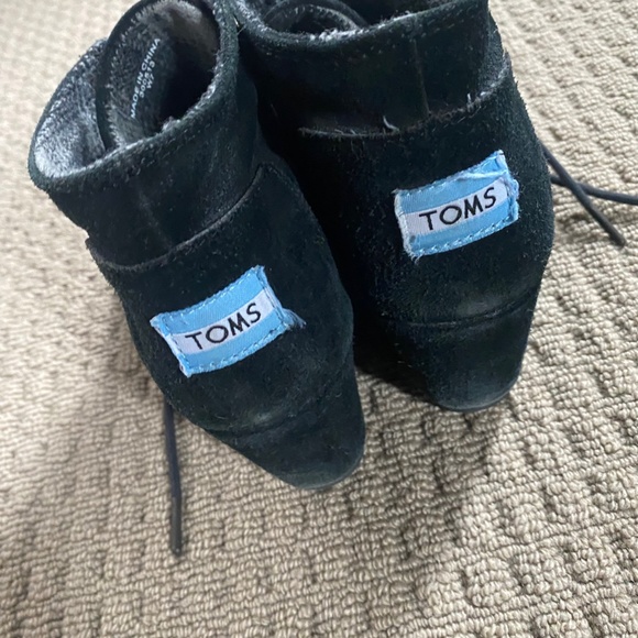 TOMS Wedge Bootie - Black - Size 7 - Picture 6 of 6